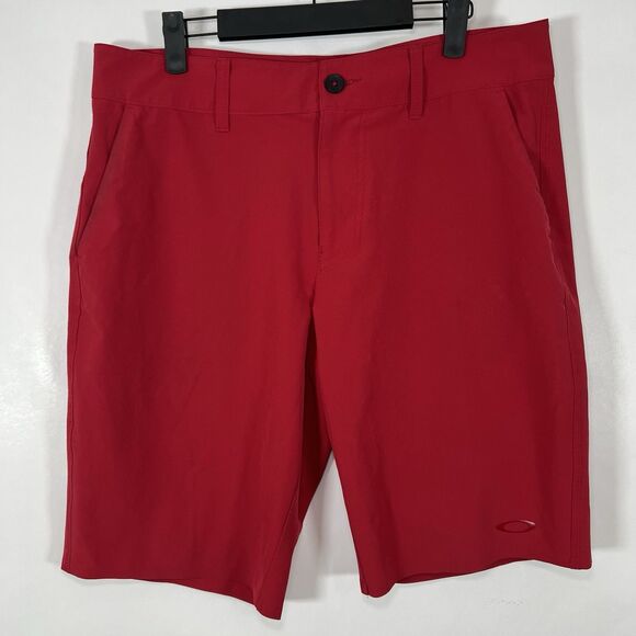 Oakley Regular Fit Performance Chino Shorts Mens Size 33 (34x11 Measured) Red - Picture 1 of 12